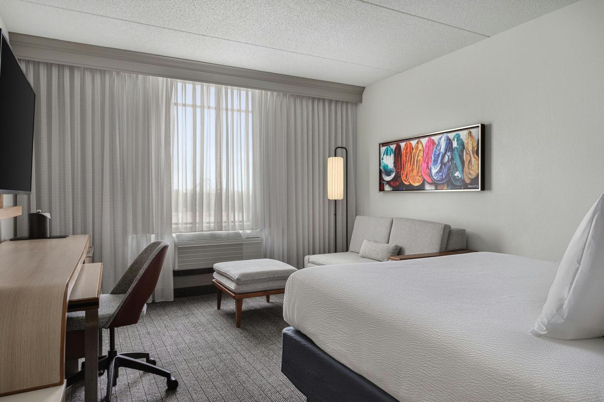 King Room Roll Shower Sofa Bed Mobility Access or Hearing Accessible,1671872186:JPEG